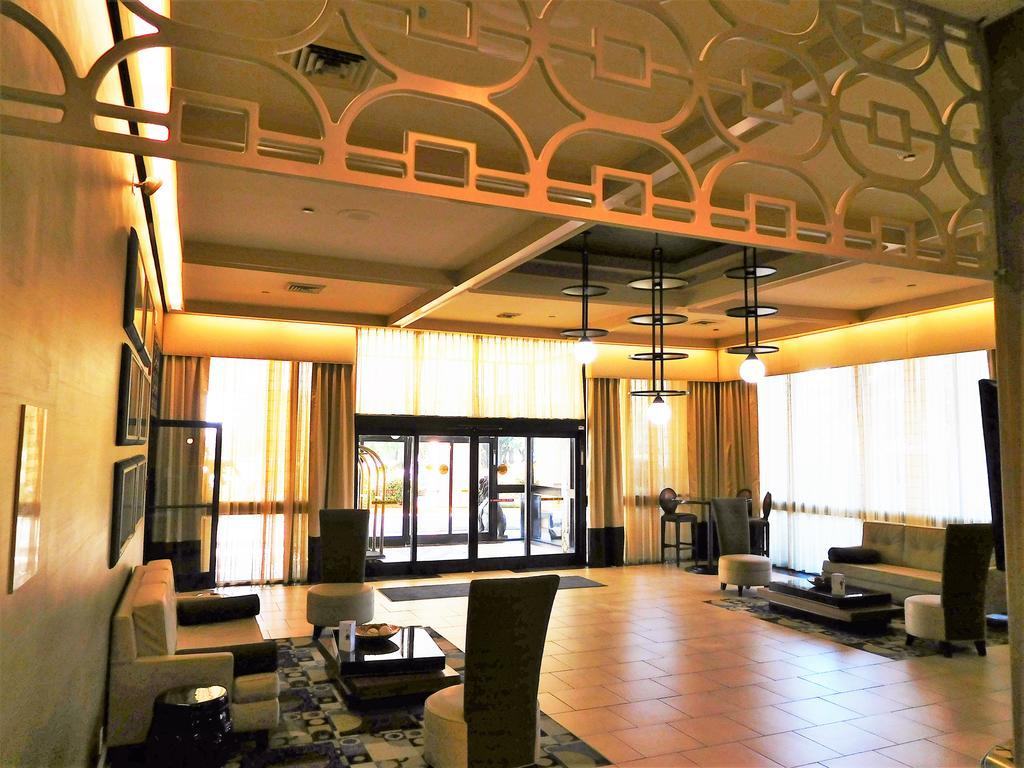 Wyndham Garden Greensboro Bagian luar foto